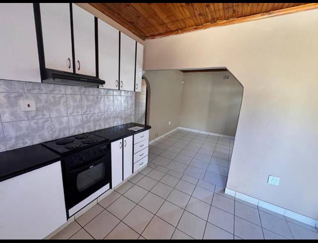3 BEDROOM PROPERTY TO RENT IN PALMVIEW